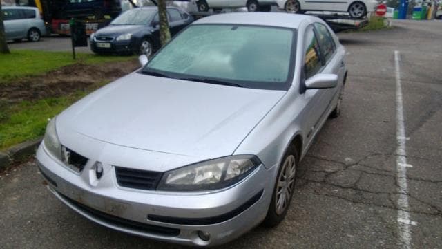 Volant Renault Laguna 2 · photo 1