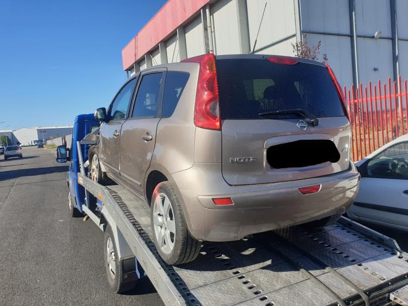Verin de coffre Nissan Note 1 · photo 1