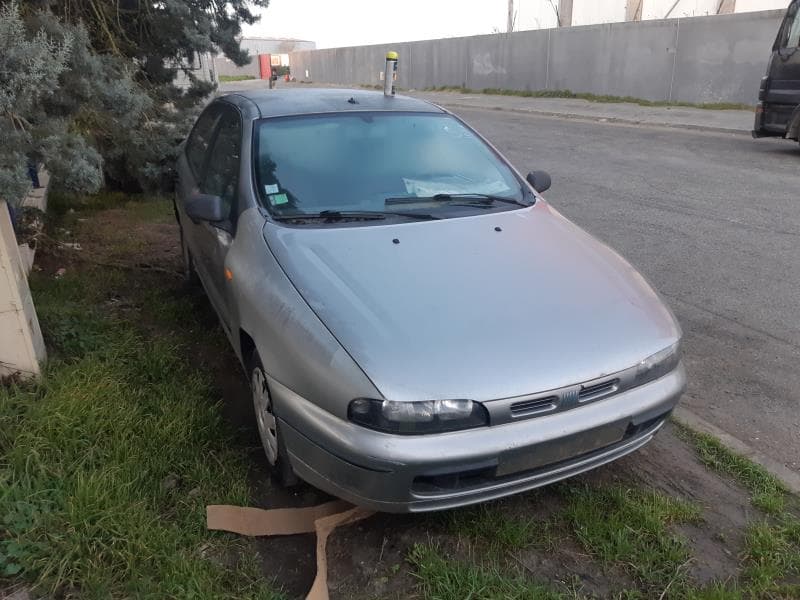 Retroviseur droit Fiat Brava · photo 1