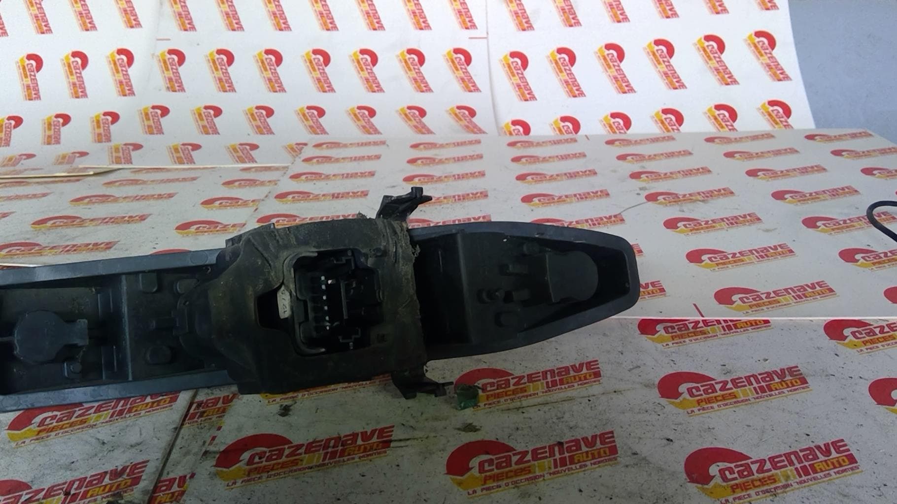 Platine feu arriere gauche Renault Scenic 2 · photo 1