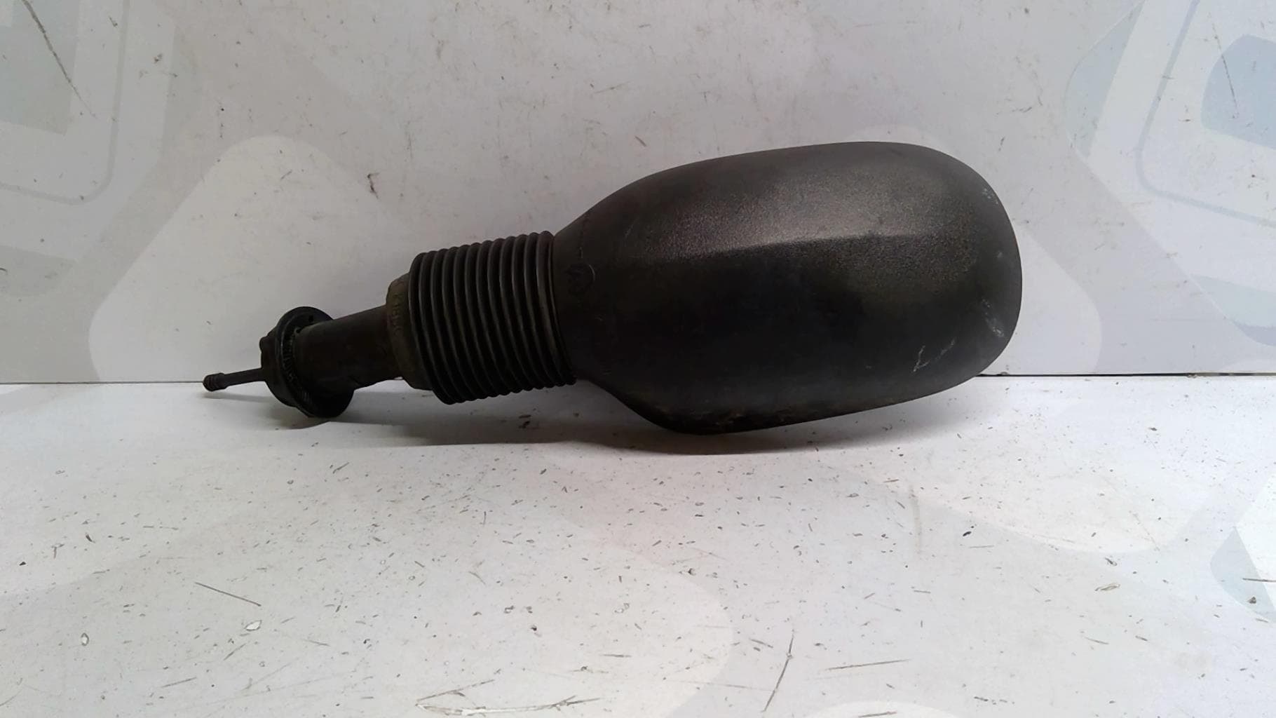 Retroviseur gauche Ford KA 1 · photo 1