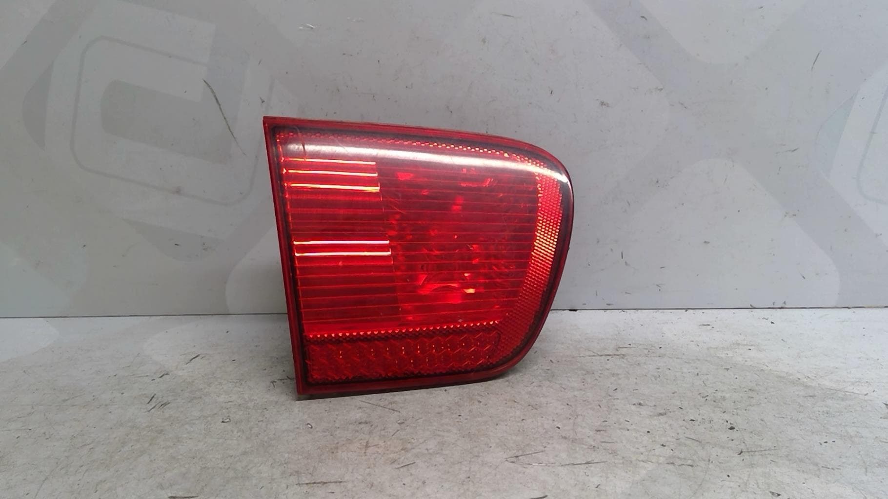 Feu arriere secondaire gauche (feux) Seat Ibiza 2 · photo 1