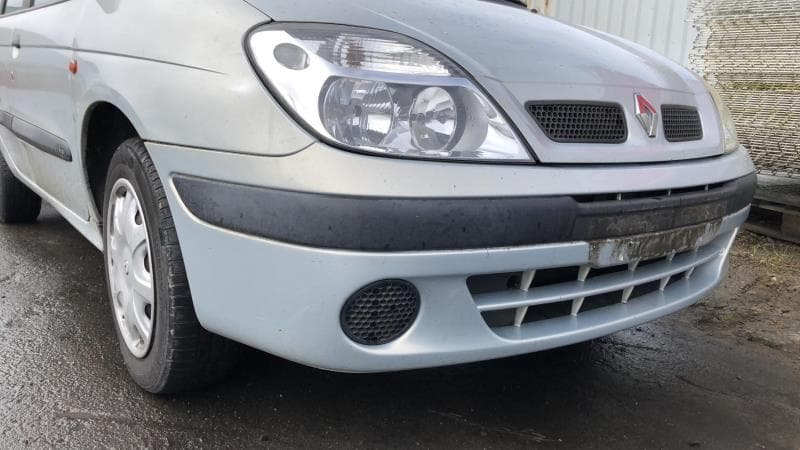 Pare choc avant Renault Scenic 1 · photo 1