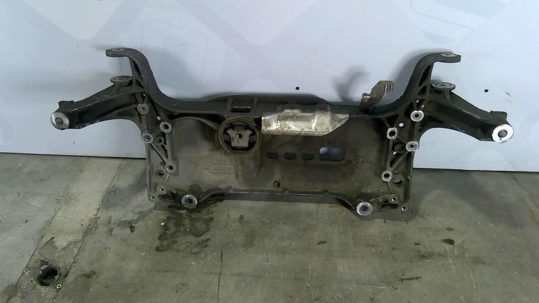Berceau avant Volkswagen Passat 5 · photo 1
