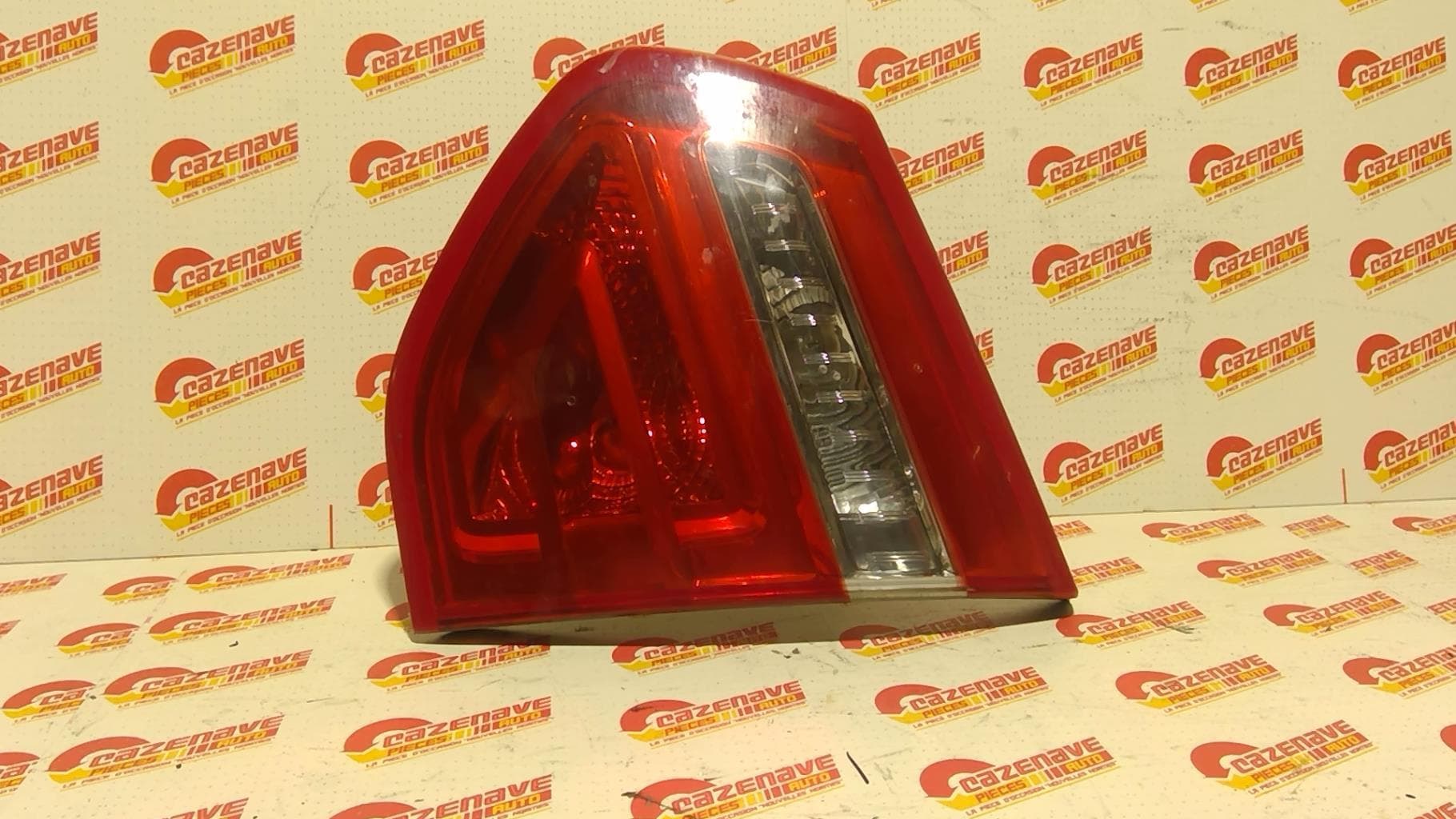 Feu arriere secondaire droit (feux) Citroen C4 Picasso 1 · photo 1