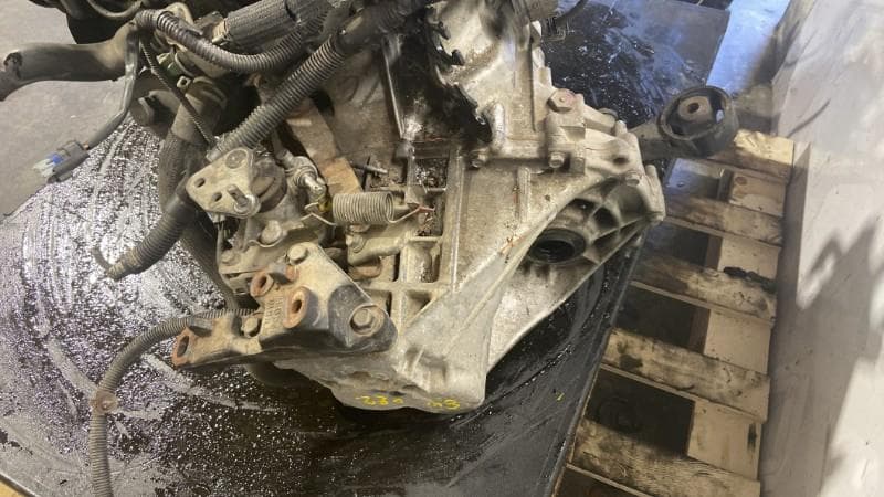 Boite de vitesses Peugeot 107 · photo 1