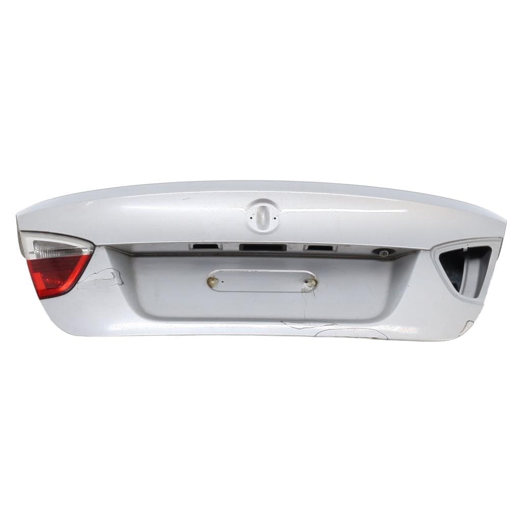 Malle/Hayon arriere BMW Serie 3 E90 · photo 1