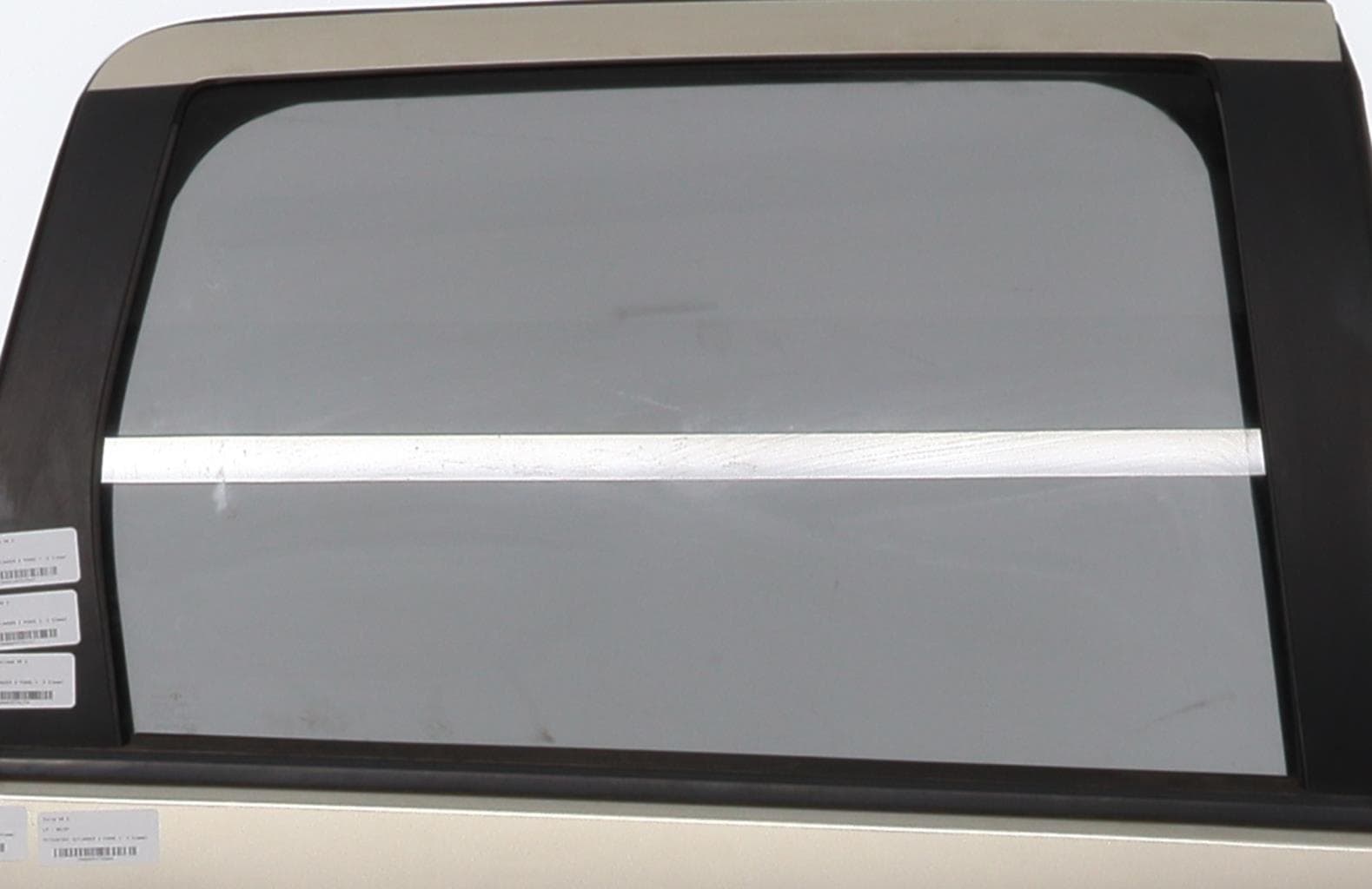 Vitre arriere droit Mitsubishi Outlander 2 · photo 1