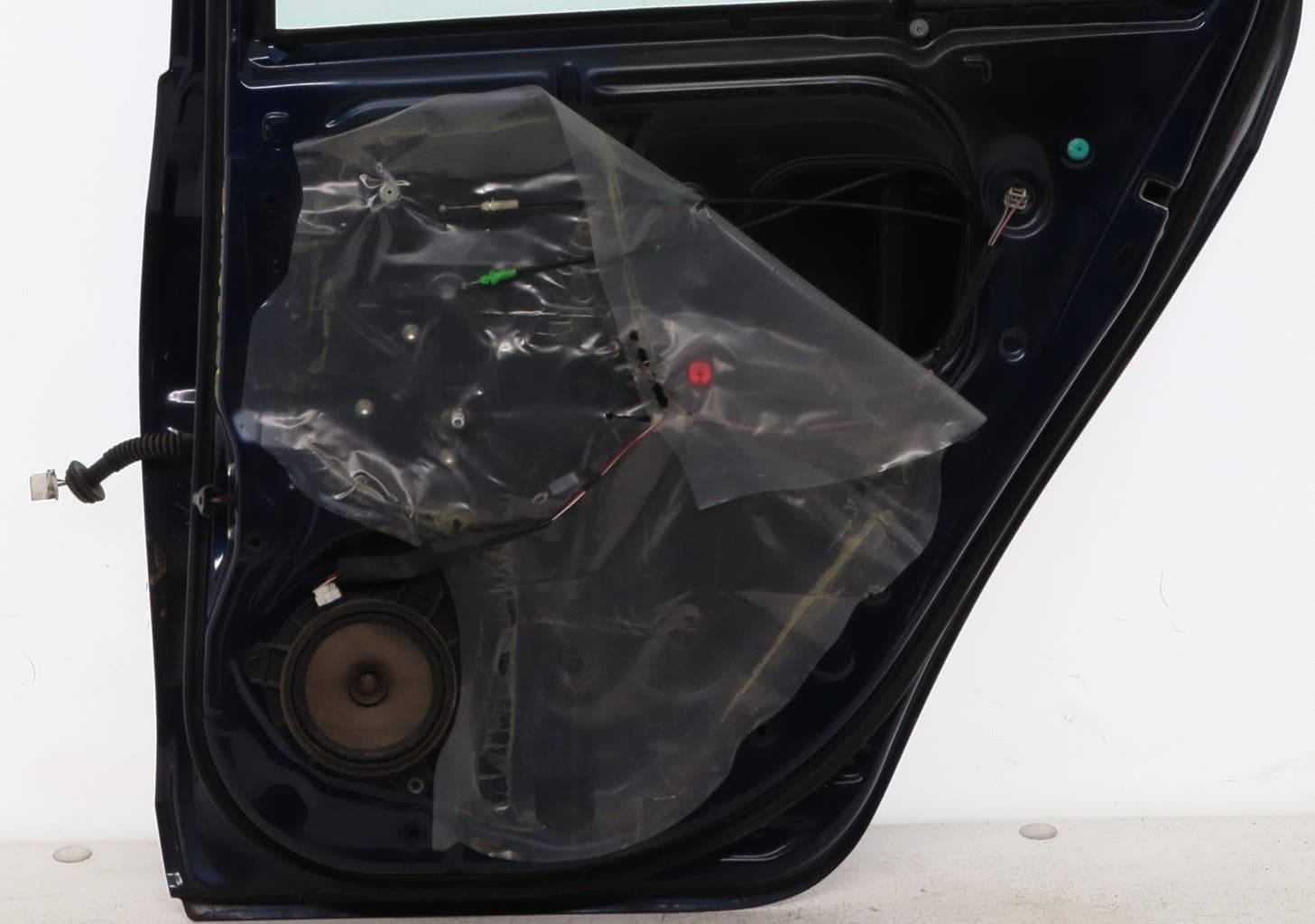 Leve vitre mecanique arriere droit Toyota Yaris 2 · photo 1