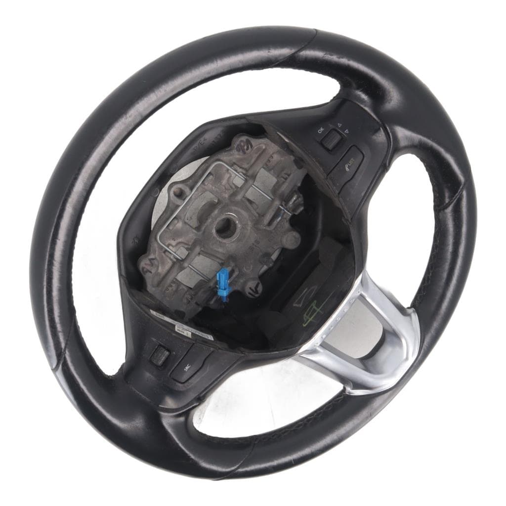 Volant Peugeot 208 1 · photo 1