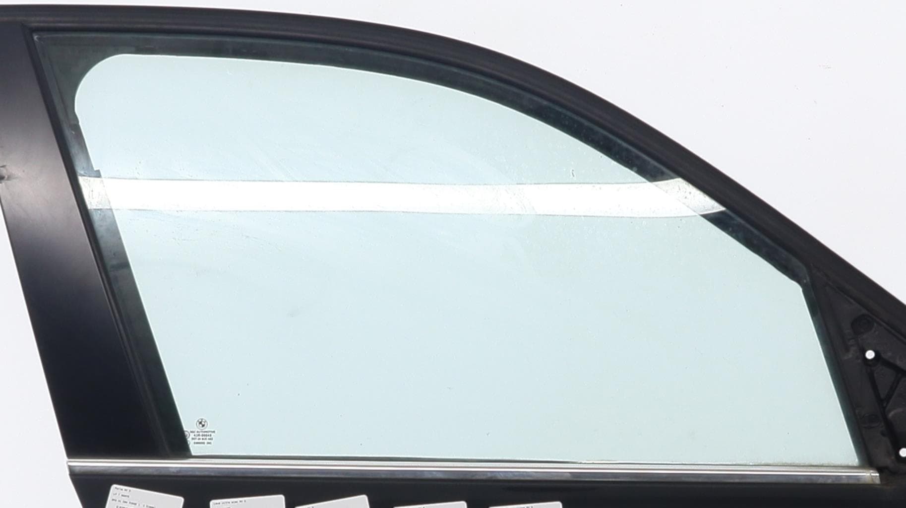 Vitre avant droit BMW X1 E84 · photo 1
