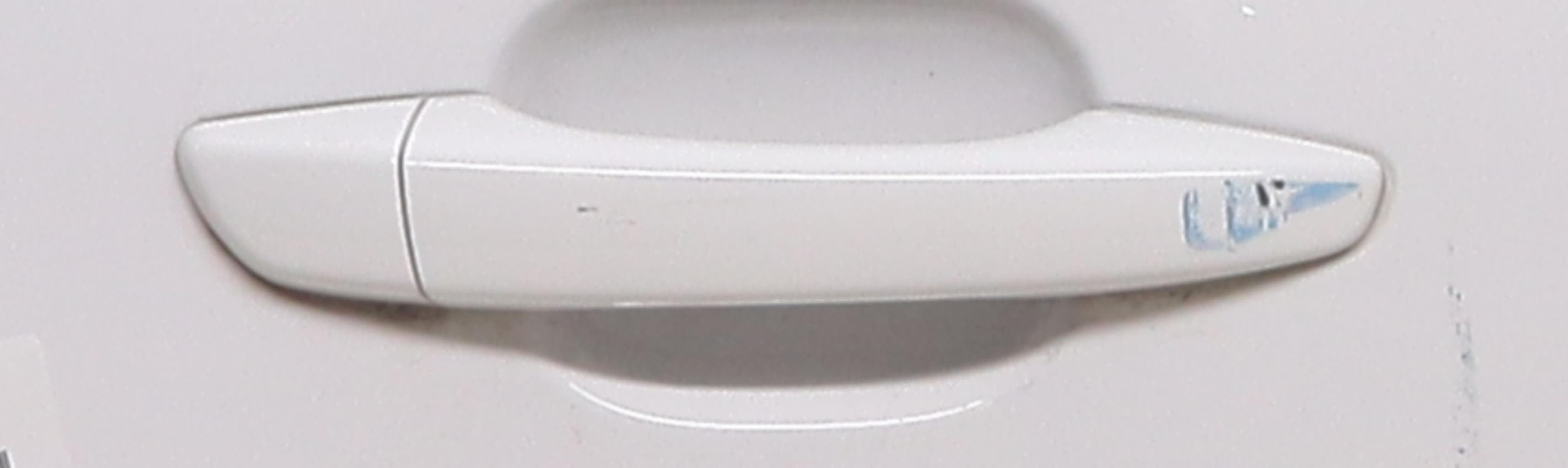 Poignee porte arriere droit Citroen C3 3 · photo 1