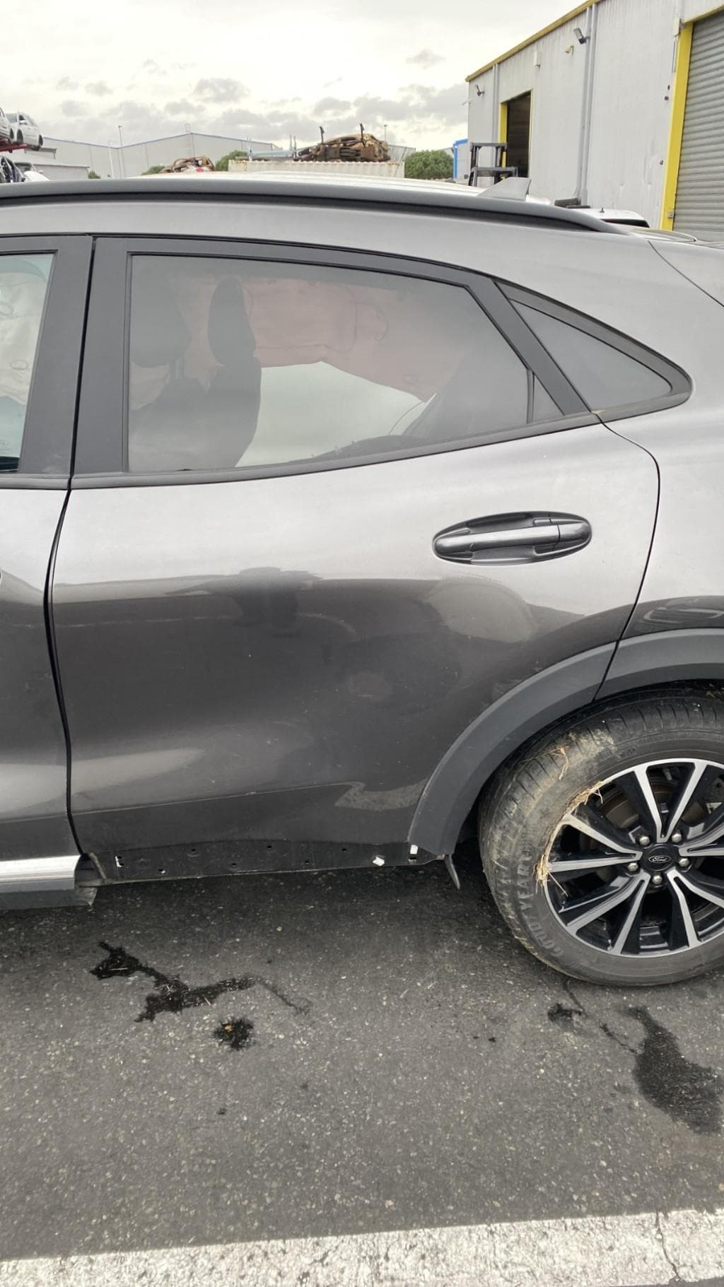 Porte arriere gauche Ford Puma 2 · photo 1