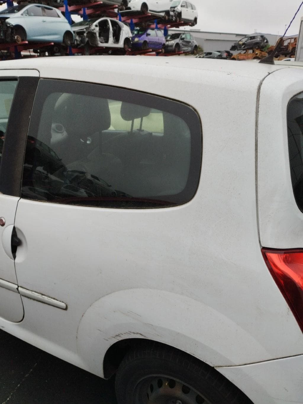 Custode arriere gauche Renault Twingo 2 · photo 1