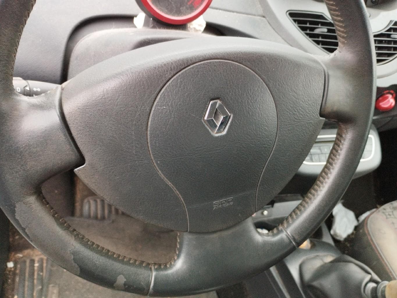 Air bag conducteur Renault Twingo 2 · photo 1