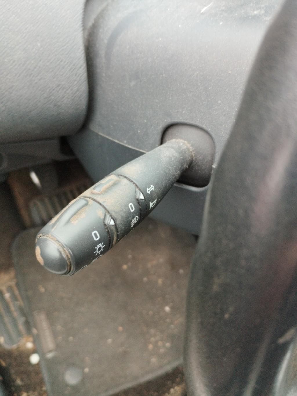Commande de phare Renault Twingo 2 · photo 1